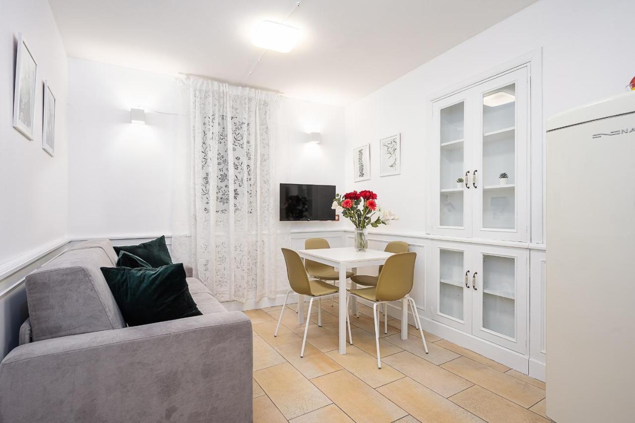 Italianway - Disciplini 4 Lägenhet Milano Exteriör bild